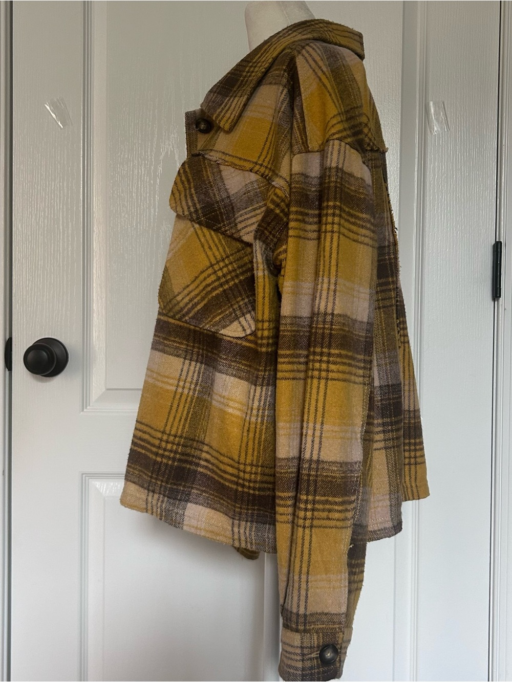 Democracy Women’s Mustard Yellow & Brown Plaid Button-Front Shirt Size Large - Picture 3 of 10